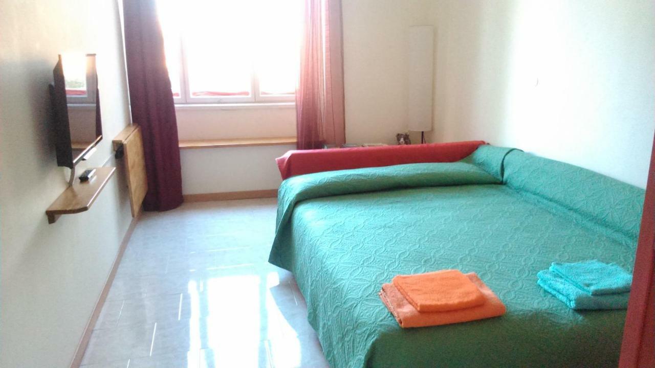 Casa Vacanze All'Angolo Trieste Eksteriør billede