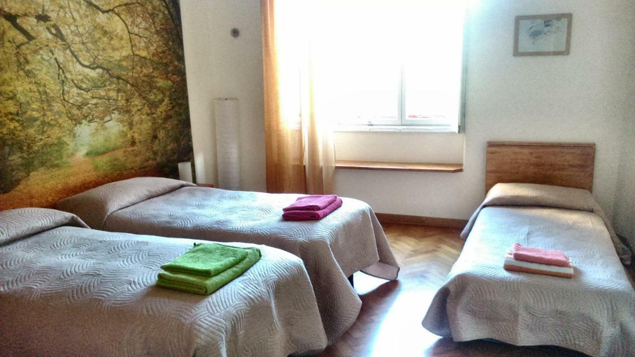 Casa Vacanze All'Angolo Trieste Eksteriør billede