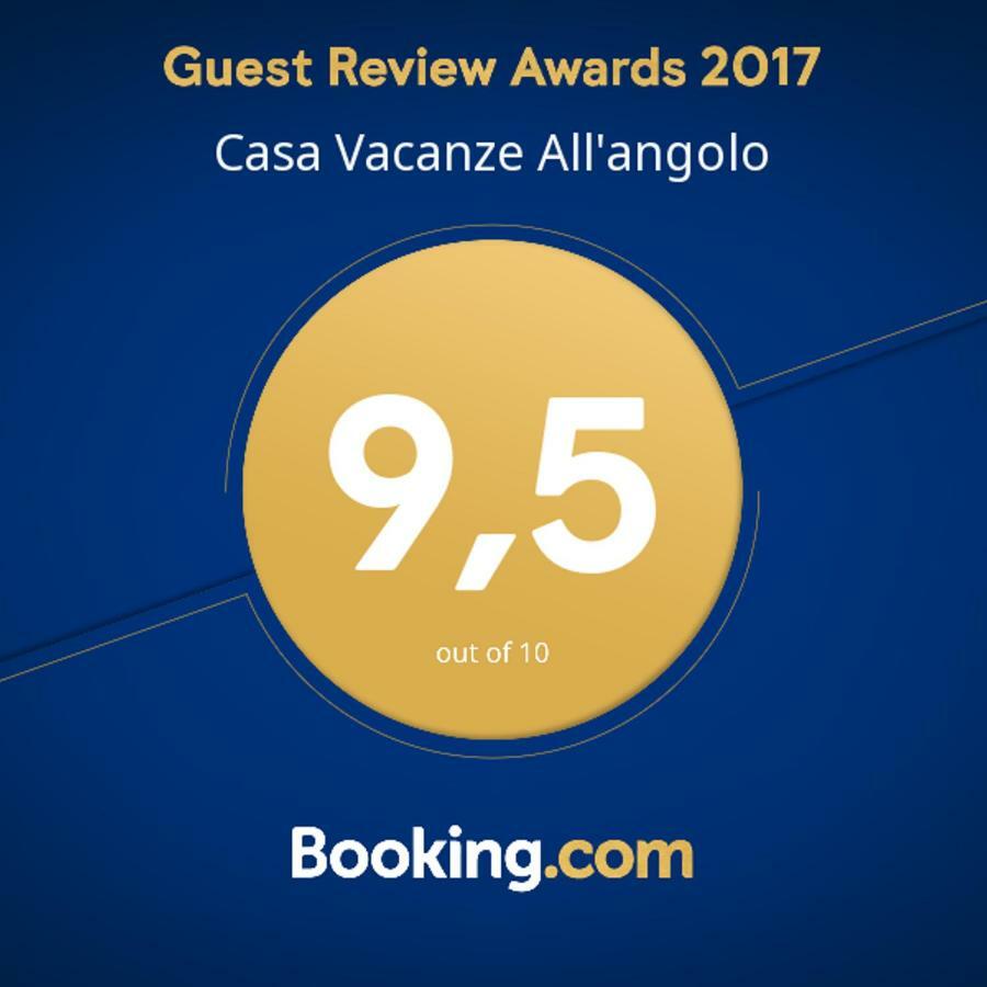 Casa Vacanze All'Angolo Trieste Eksteriør billede